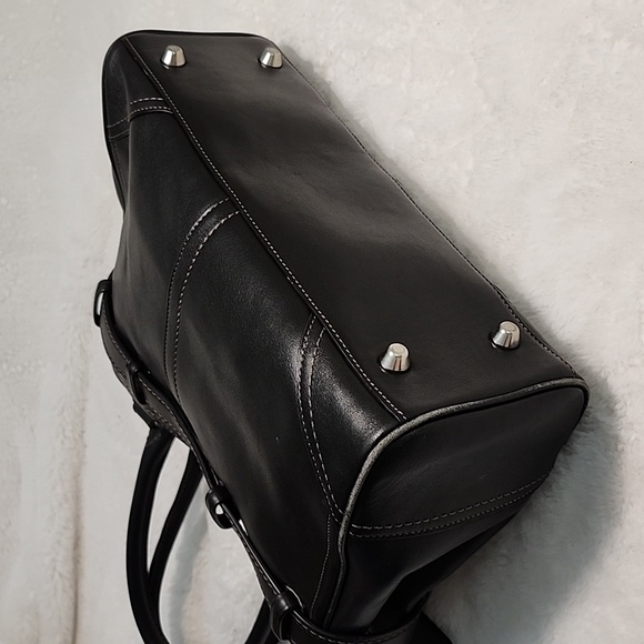 COACH Y2K HAMPTON Smooth LEATHER SHOULDER BAG HANDBAG Style N. F11199 - Picture 13 of 16